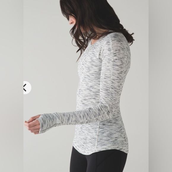 Lululemon 5 Mile Long Sleeve
Tiger Space Dye Black White EUC - Picture 3 of 16